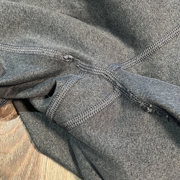 Aerie Chill Play Move Gray Leggings - Picture 9 of 9